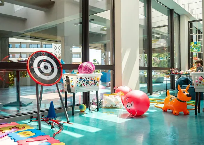 Aqua Paradise & Aqua Park 4* Nesebar