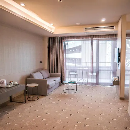 Aqua Paradise & Aqua Park Hotel Nessebar