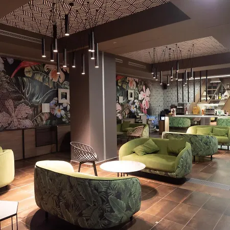 Aqua Paradise & Aqua Park