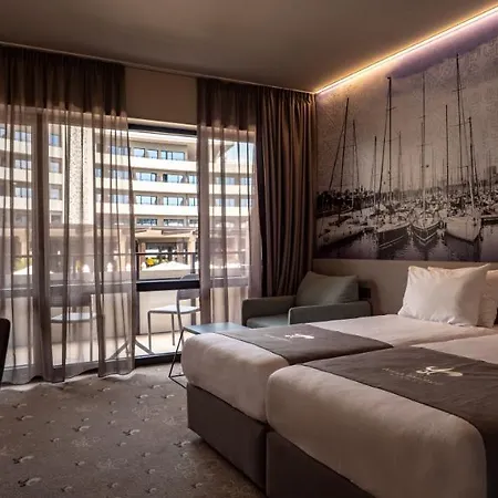 Aqua Paradise & Aqua Park 4* Nessebar