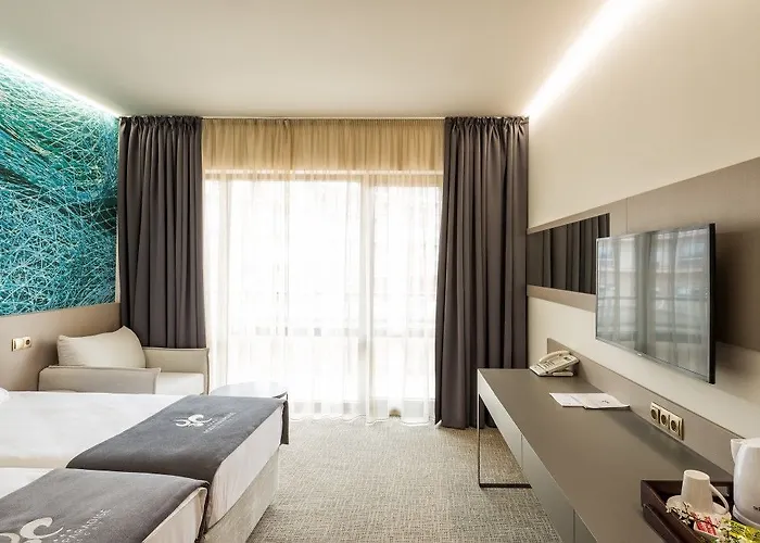 Hotel Aqua Paradise & Aqua Park Nesebar