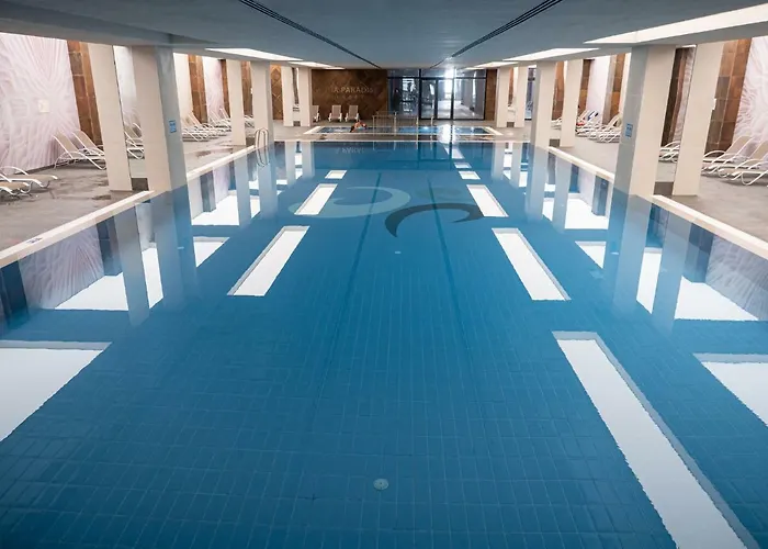 Aqua Paradise & Aqua Park Hotel 4*