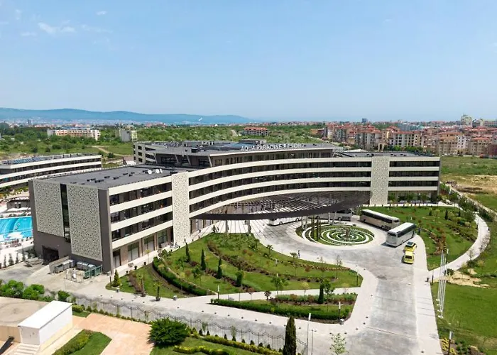 Aqua Paradise & Aqua Park 4* Nesebar